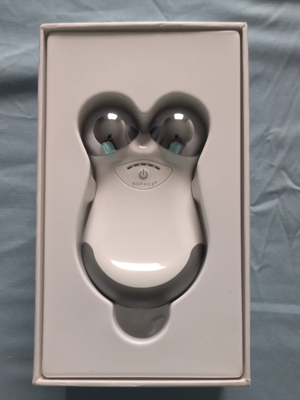 Petite NuFace White Facial Microcurrent Sculpting Device